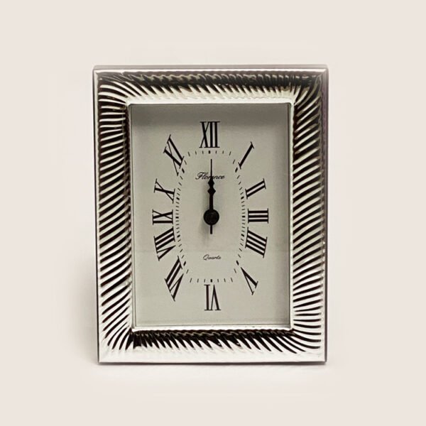 Silver Table Clock Fluted  | 6.7 Inch| Saah Gifts
