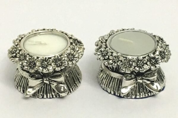 Silver Tealight Candle Holder Stand Pair in Flower design
