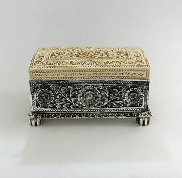 Antique Silver Box with Flowers Motif | 7 Inch